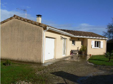 Maison à vendre - 4 pièces - 95,43 m2 - ST SEURIN SUR L ISLE - 33 - AQUITAINE