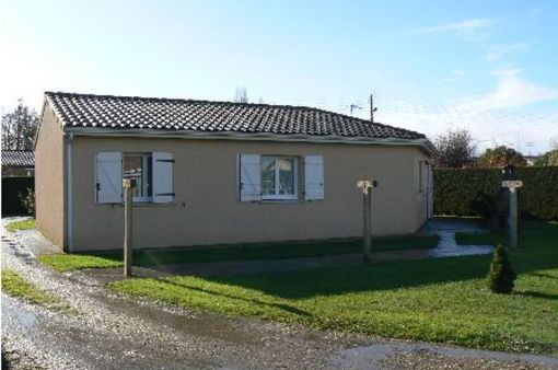 maison à vendre - 4 pièces - 95.43 m2 - ST SEURIN SUR L ISLE - 33 - AQUITAINE - Century 21 G&B Immobilier maison à vendre - 4 pièces - 95.43 m2 - ST SEURIN SUR L ISLE - 33 - AQUITAINE - Century 21 G&B Immobilier