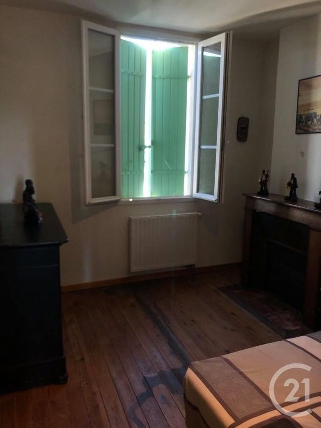 Afficher la photo en grand maison à vendre - 7 pièces - 190.21 m2 - LA ROCHE CHALAIS - 24 - AQUITAINE - Century 21 G&B Immobilier
