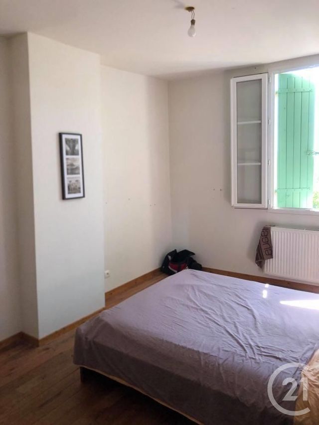Afficher la photo en grand maison à vendre - 7 pièces - 190.21 m2 - LA ROCHE CHALAIS - 24 - AQUITAINE - Century 21 G&B Immobilier
