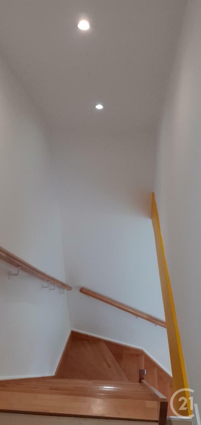 Afficher la photo en grand maison à vendre - 5 pièces - 130.79 m2 - COUTRAS - 33 - AQUITAINE - Century 21 G&B Immobilier