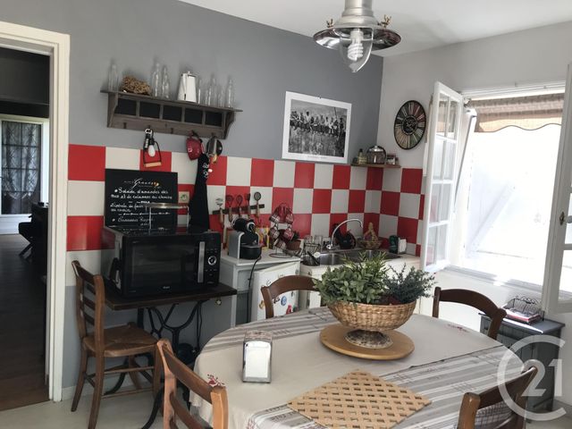 Afficher la photo en grand maison à vendre - 5 pièces - 199.84 m2 - CASTILLON LA BATAILLE - 33 - AQUITAINE - Century 21 G&B Immobilier
