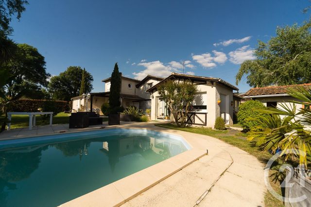 Afficher la photo en grand maison à vendre - 8 pièces - 189.98 m2 - COUTRAS - 33 - AQUITAINE - Century 21 G&B Immobilier
