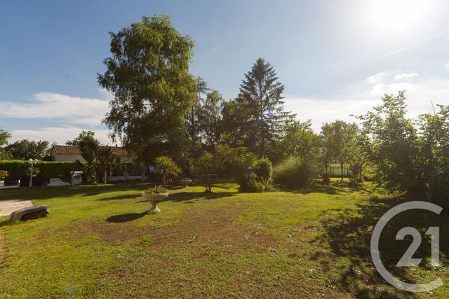 Afficher la photo en grand maison à vendre - 8 pièces - 189.98 m2 - COUTRAS - 33 - AQUITAINE - Century 21 G&B Immobilier