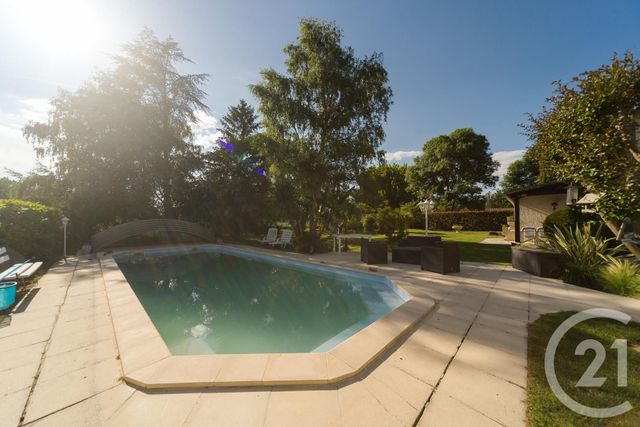Afficher la photo en grand maison à vendre - 8 pièces - 189.98 m2 - COUTRAS - 33 - AQUITAINE - Century 21 G&B Immobilier