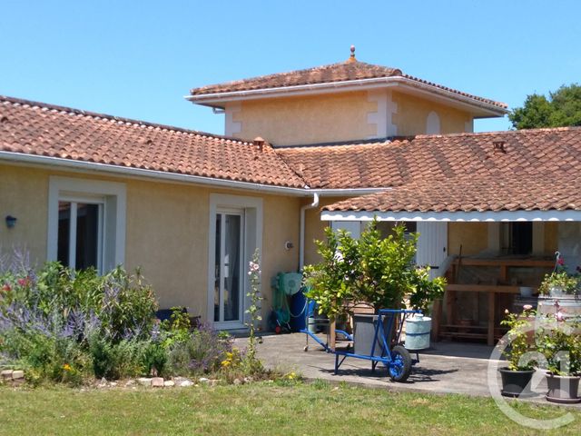 Afficher la photo en grand maison à vendre - 7 pièces - 170.38 m2 - LES EGLISOTTES ET CHALAURES - 33 - AQUITAINE - Century 21 G&B Immobilier