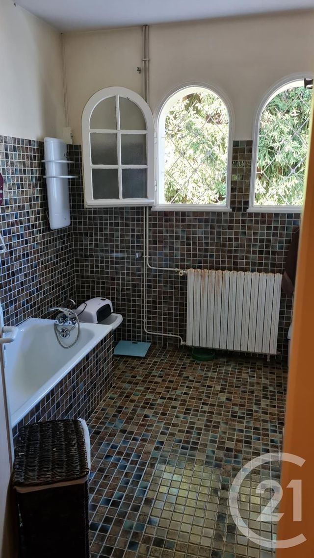 Afficher la photo en grand maison à vendre - 7 pièces - 170.3 m2 - LES PEINTURES - 33 - AQUITAINE - Century 21 G&B Immobilier