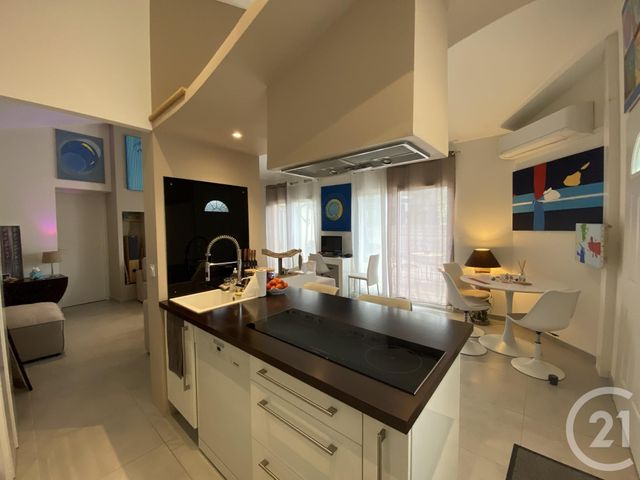 Afficher la photo en grand maison à vendre - 3 pièces - 84.65 m2 - VAYRES - 33 - AQUITAINE - Century 21 G&B Immobilier