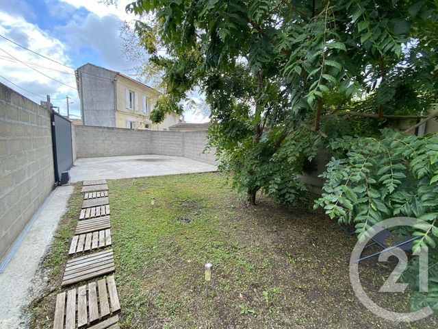 Afficher la photo en grand maison à vendre - 3 pièces - 84.65 m2 - VAYRES - 33 - AQUITAINE - Century 21 G&B Immobilier