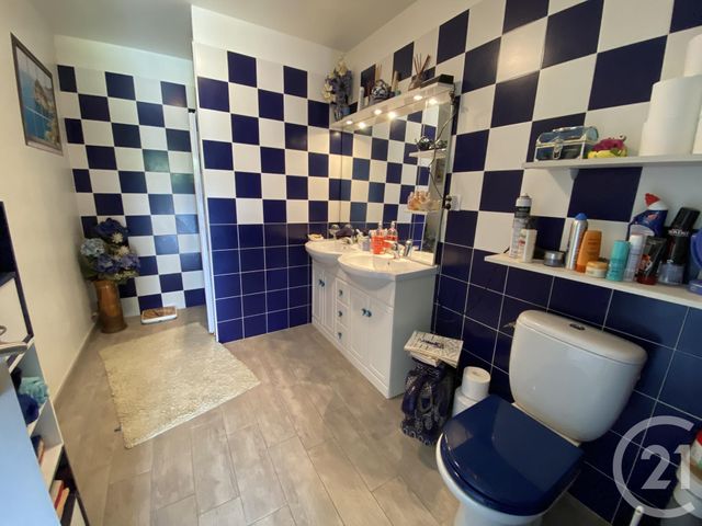 maison à vendre - 3 pièces - 83.62 m2 - COUTRAS - 33 - AQUITAINE - Century 21 G&B Immobilier maison à vendre - 3 pièces - 83.62 m2 - COUTRAS - 33 - AQUITAINE - Century 21 G&B Immobilier