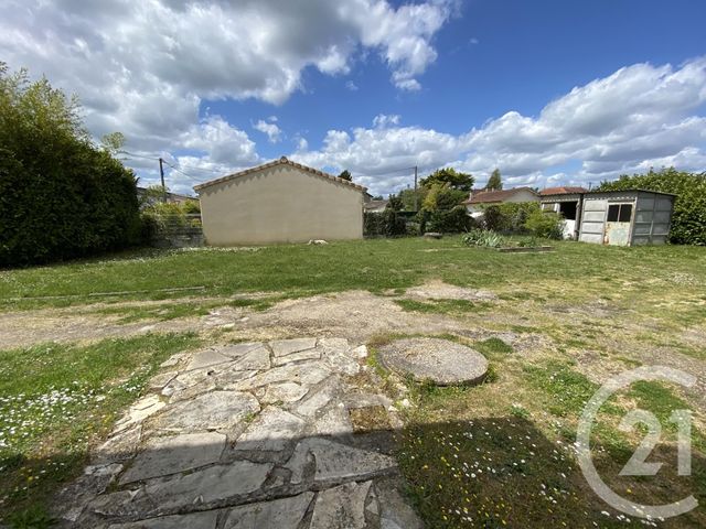 maison à vendre - 3 pièces - 83.62 m2 - COUTRAS - 33 - AQUITAINE - Century 21 G&B Immobilier maison à vendre - 3 pièces - 83.62 m2 - COUTRAS - 33 - AQUITAINE - Century 21 G&B Immobilier