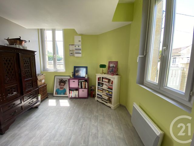 maison à vendre - 3 pièces - 83.62 m2 - COUTRAS - 33 - AQUITAINE - Century 21 G&B Immobilier maison à vendre - 3 pièces - 83.62 m2 - COUTRAS - 33 - AQUITAINE - Century 21 G&B Immobilier