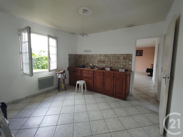 Afficher la photo en grand maison à vendre - 3 pièces - 74.36 m2 - ST MEDARD DE GUIZIERES - 33 - AQUITAINE - Century 21 G&B Immobilier