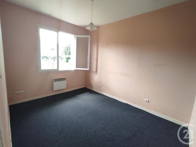 Afficher la photo en grand maison à vendre - 3 pièces - 74.36 m2 - ST MEDARD DE GUIZIERES - 33 - AQUITAINE - Century 21 G&B Immobilier