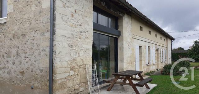 maison à vendre - 6 pièces - 169.3 m2 - COUTRAS - 33 - AQUITAINE - Century 21 G&B Immobilier maison à vendre - 6 pièces - 169.3 m2 - COUTRAS - 33 - AQUITAINE - Century 21 G&B Immobilier