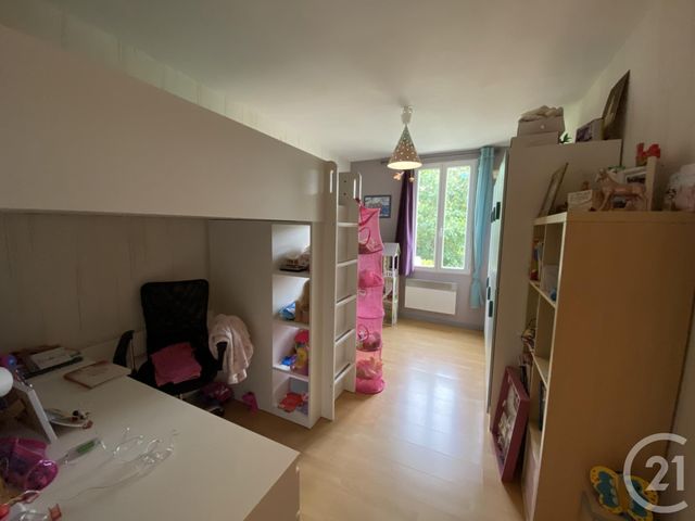 maison à vendre - 6 pièces - 169.3 m2 - COUTRAS - 33 - AQUITAINE - Century 21 G&B Immobilier maison à vendre - 6 pièces - 169.3 m2 - COUTRAS - 33 - AQUITAINE - Century 21 G&B Immobilier