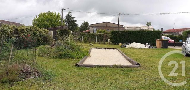 maison à vendre - 6 pièces - 169.3 m2 - COUTRAS - 33 - AQUITAINE - Century 21 G&B Immobilier maison à vendre - 6 pièces - 169.3 m2 - COUTRAS - 33 - AQUITAINE - Century 21 G&B Immobilier
