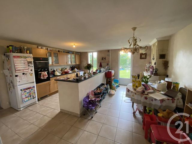 maison à vendre - 6 pièces - 169.3 m2 - COUTRAS - 33 - AQUITAINE - Century 21 G&B Immobilier maison à vendre - 6 pièces - 169.3 m2 - COUTRAS - 33 - AQUITAINE - Century 21 G&B Immobilier
