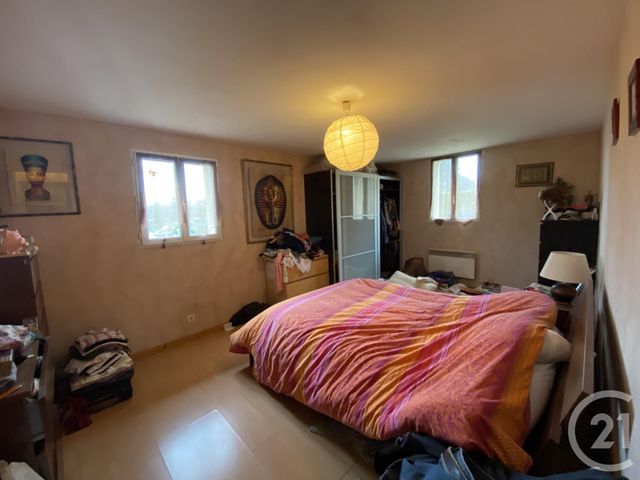 maison à vendre - 6 pièces - 169.3 m2 - COUTRAS - 33 - AQUITAINE - Century 21 G&B Immobilier maison à vendre - 6 pièces - 169.3 m2 - COUTRAS - 33 - AQUITAINE - Century 21 G&B Immobilier
