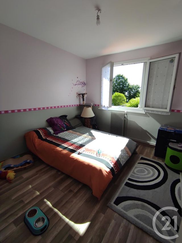 maison à vendre - 5 pièces - 108.03 m2 - ST SEURIN SUR L ISLE - 33 - AQUITAINE - Century 21 G&B Immobilier maison à vendre - 5 pièces - 108.03 m2 - ST SEURIN SUR L ISLE - 33 - AQUITAINE - Century 21 G&B Immobilier