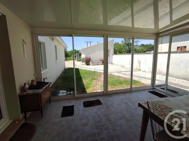Afficher la photo en grand maison à vendre - 8 pièces - 145.7 m2 - ST AIGULIN - 17 - POITOU-CHARENTES - Century 21 G&B Immobilier