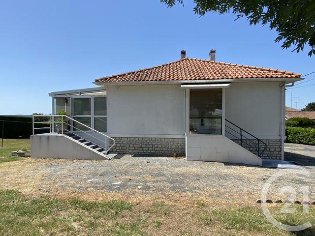 Afficher la photo en grand maison à vendre - 4 pièces - 122.46 m2 - LA ROCHE CHALAIS - 24 - AQUITAINE - Century 21 G&B Immobilier