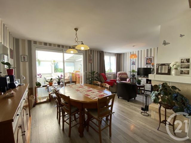 Afficher la photo en grand maison à vendre - 4 pièces - 122.46 m2 - LA ROCHE CHALAIS - 24 - AQUITAINE - Century 21 G&B Immobilier
