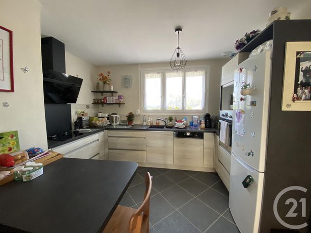 Afficher la photo en grand maison à vendre - 4 pièces - 122.46 m2 - LA ROCHE CHALAIS - 24 - AQUITAINE - Century 21 G&B Immobilier