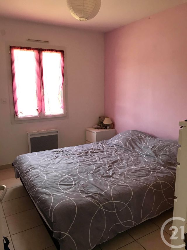 Afficher la photo en grand maison à vendre - 4 pièces - 91.2 m2 - ST MARTIN DE COUX - 17 - POITOU-CHARENTES - Century 21 G&B Immobilier