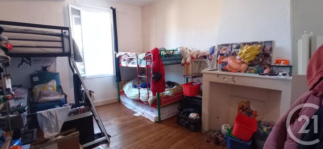 Appartement T3 à vendre - 3 pièces - 79.58 m2 - COUTRAS - 33 - AQUITAINE - Century 21 G&B Immobilier