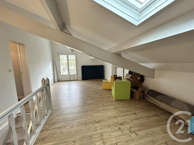 maison à vendre - 3 pièces - 109.26 m2 - ST MEDARD DE GUIZIERES - 33 - AQUITAINE - Century 21 G&B Immobilier