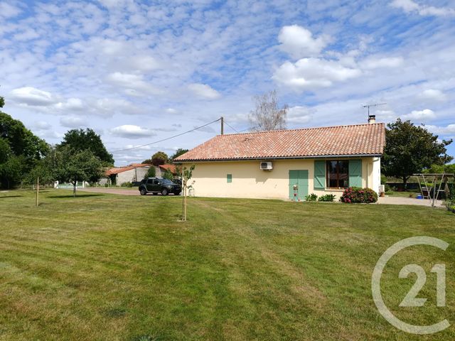 maison à vendre - 5 pièces - 128.96 m2 - LES EGLISOTTES ET CHALAURES - 33 - AQUITAINE - Century 21 G&B Immobilier