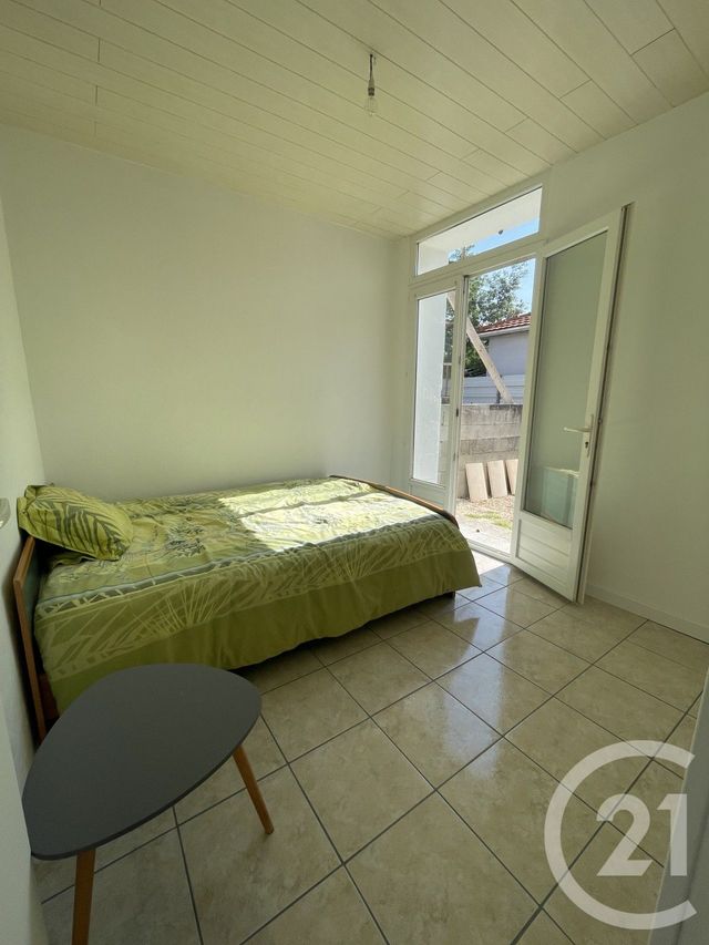 Afficher la photo en grand maison à vendre - 4 pièces - 76.75 m2 - ST SEURIN SUR L ISLE - 33 - AQUITAINE - Century 21 G&B Immobilier