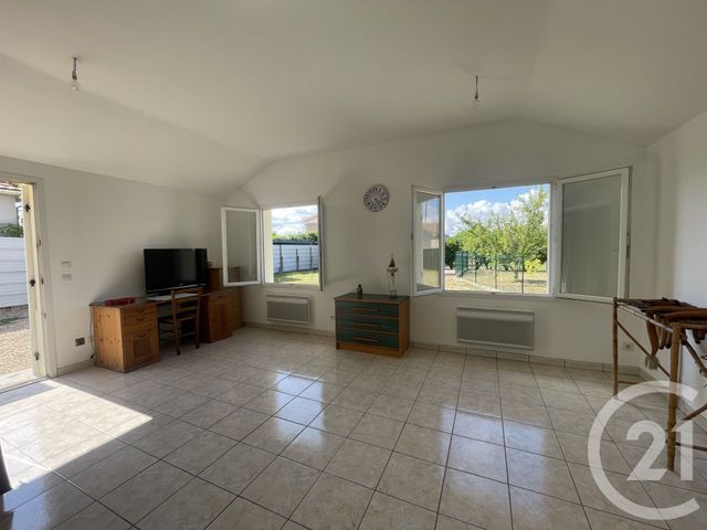 Afficher la photo en grand maison à vendre - 4 pièces - 76.75 m2 - ST SEURIN SUR L ISLE - 33 - AQUITAINE - Century 21 G&B Immobilier