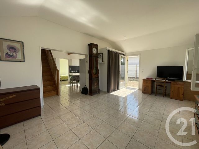 Afficher la photo en grand maison à vendre - 4 pièces - 76.75 m2 - ST SEURIN SUR L ISLE - 33 - AQUITAINE - Century 21 G&B Immobilier