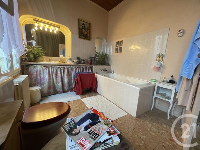 Afficher la photo en grand maison à vendre - 7 pièces - 249.42 m2 - ST ANTOINE SUR L ISLE - 33 - AQUITAINE - Century 21 G&B Immobilier