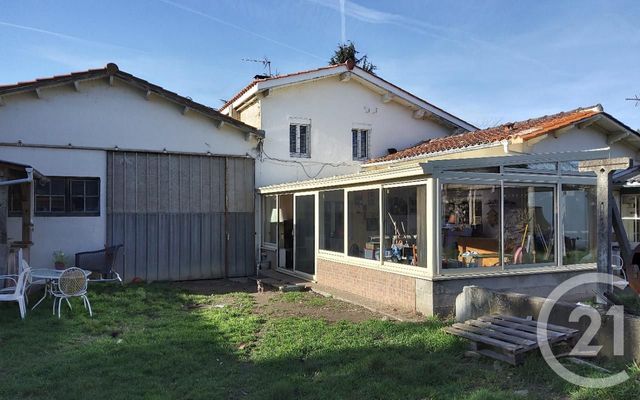 maison à vendre - 8 pièces - 354.0 m2 - COUTRAS - 33 - AQUITAINE - Century 21 G&B Immobilier