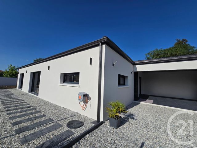 maison à vendre - 5 pièces - 135.5 m2 - ST MEDARD DE GUIZIERES - 33 - AQUITAINE - Century 21 G&B Immobilier