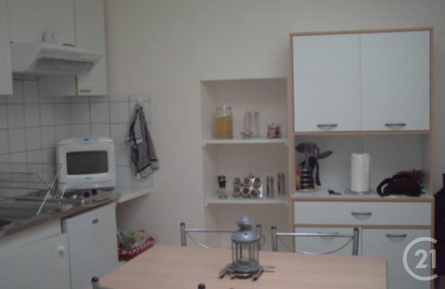 Appartement T2 à louer - 2 pièces - 40.82 m2 - GUITRES - 33 - AQUITAINE - Century 21 G&B Immobilier