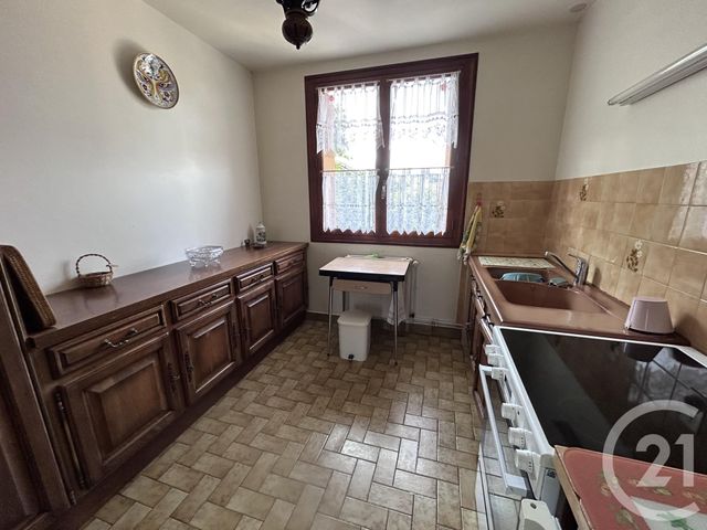 Afficher la photo en grand maison à vendre - 7 pièces - 151.17 m2 - ST SEURIN SUR L ISLE - 33 - AQUITAINE - Century 21 G&B Immobilier