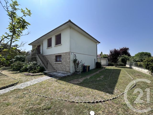 Afficher la photo en grand maison à vendre - 7 pièces - 151.17 m2 - ST SEURIN SUR L ISLE - 33 - AQUITAINE - Century 21 G&B Immobilier