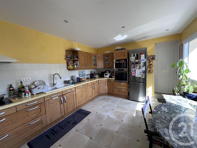 maison à vendre - 5 pièces - 162.8 m2 - ST MEDARD DE GUIZIERES - 33 - AQUITAINE - Century 21 G&B Immobilier