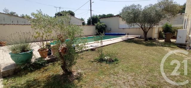 maison à vendre - 5 pièces - 162.8 m2 - ST MEDARD DE GUIZIERES - 33 - AQUITAINE - Century 21 G&B Immobilier