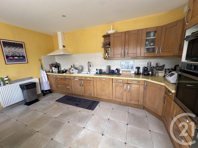 maison à vendre - 5 pièces - 162.8 m2 - ST MEDARD DE GUIZIERES - 33 - AQUITAINE - Century 21 G&B Immobilier