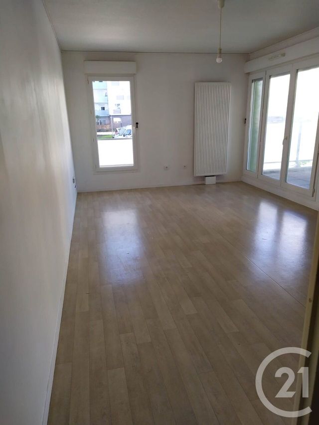 Appartement T2 à louer CENON