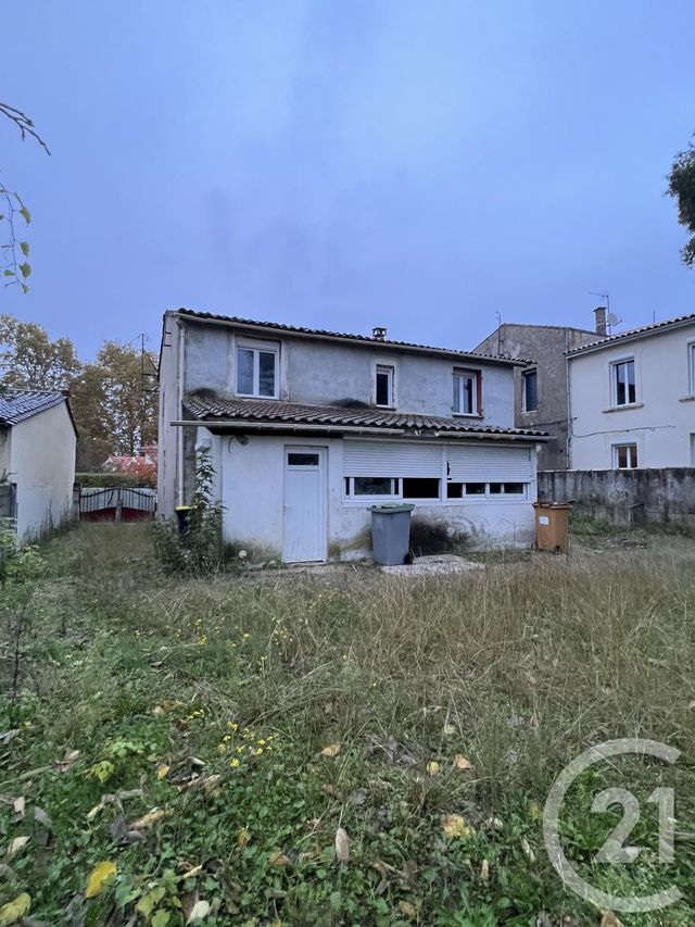 maison à vendre - 8 pièces - 220.0 m2 - COUTRAS - 33 - AQUITAINE - Century 21 G&B Immobilier