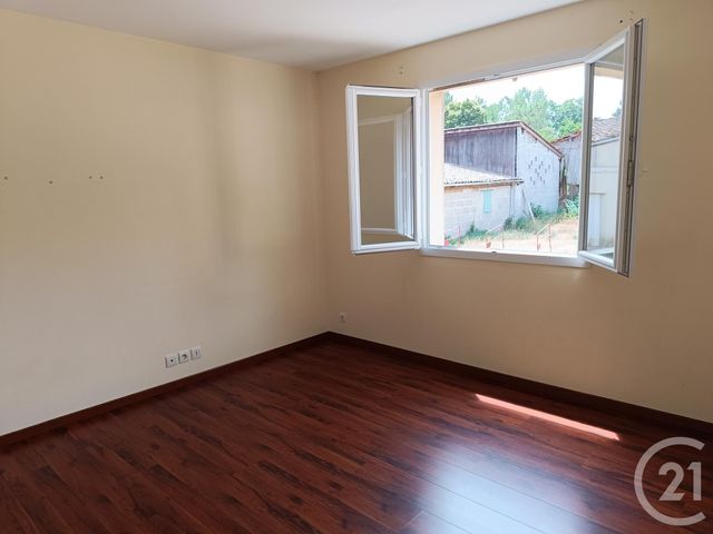 maison à vendre - 6 pièces - 126.65 m2 - CERCOUX - 17 - POITOU-CHARENTES - Century 21 G&B Immobilier