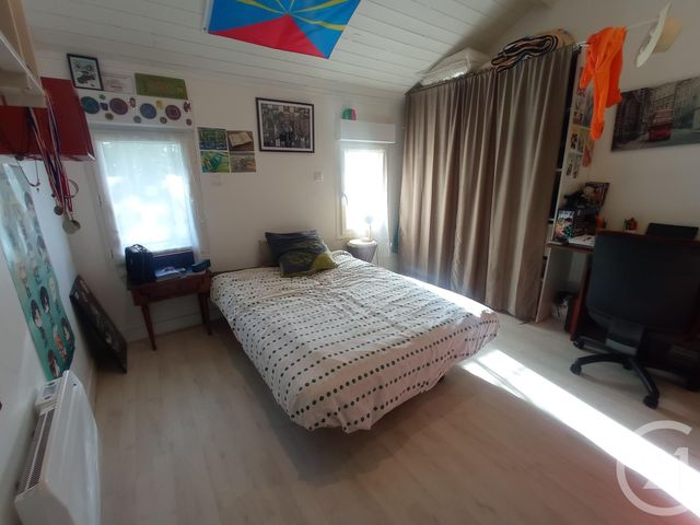 maison à vendre - 6 pièces - 178.63 m2 - SAVIGNAC DE L ISLE - 33 - AQUITAINE - Century 21 G&B Immobilier