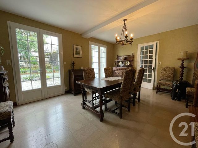 maison à vendre - 8 pièces - 178.21 m2 - COUTRAS - 33 - AQUITAINE - Century 21 G&B Immobilier