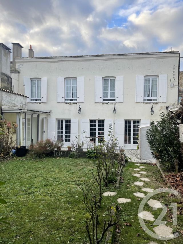 maison à vendre - 8 pièces - 178.21 m2 - COUTRAS - 33 - AQUITAINE - Century 21 G&B Immobilier